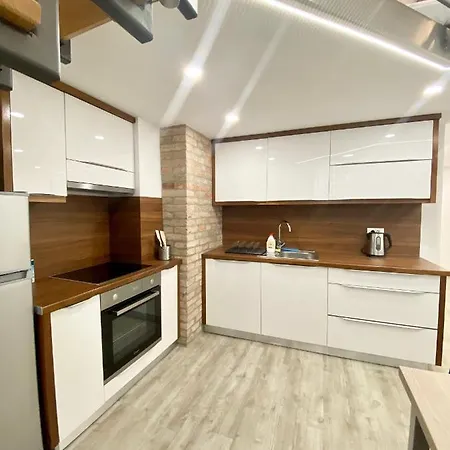 Lux Apartman *